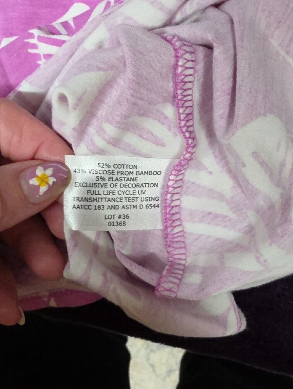 Coolibar Lavender-Pink Tropical V-Neck Long Sleeve Sun Shirt sz Small - Picture 6 of 6